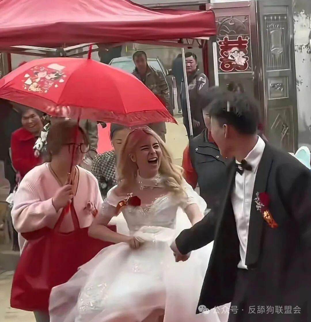 leyu中心-摩洛哥姑娘嫁江苏农村小伙，婚礼全程开心大笑，摄影师感慨：拍了七年婚礼没见过这样的